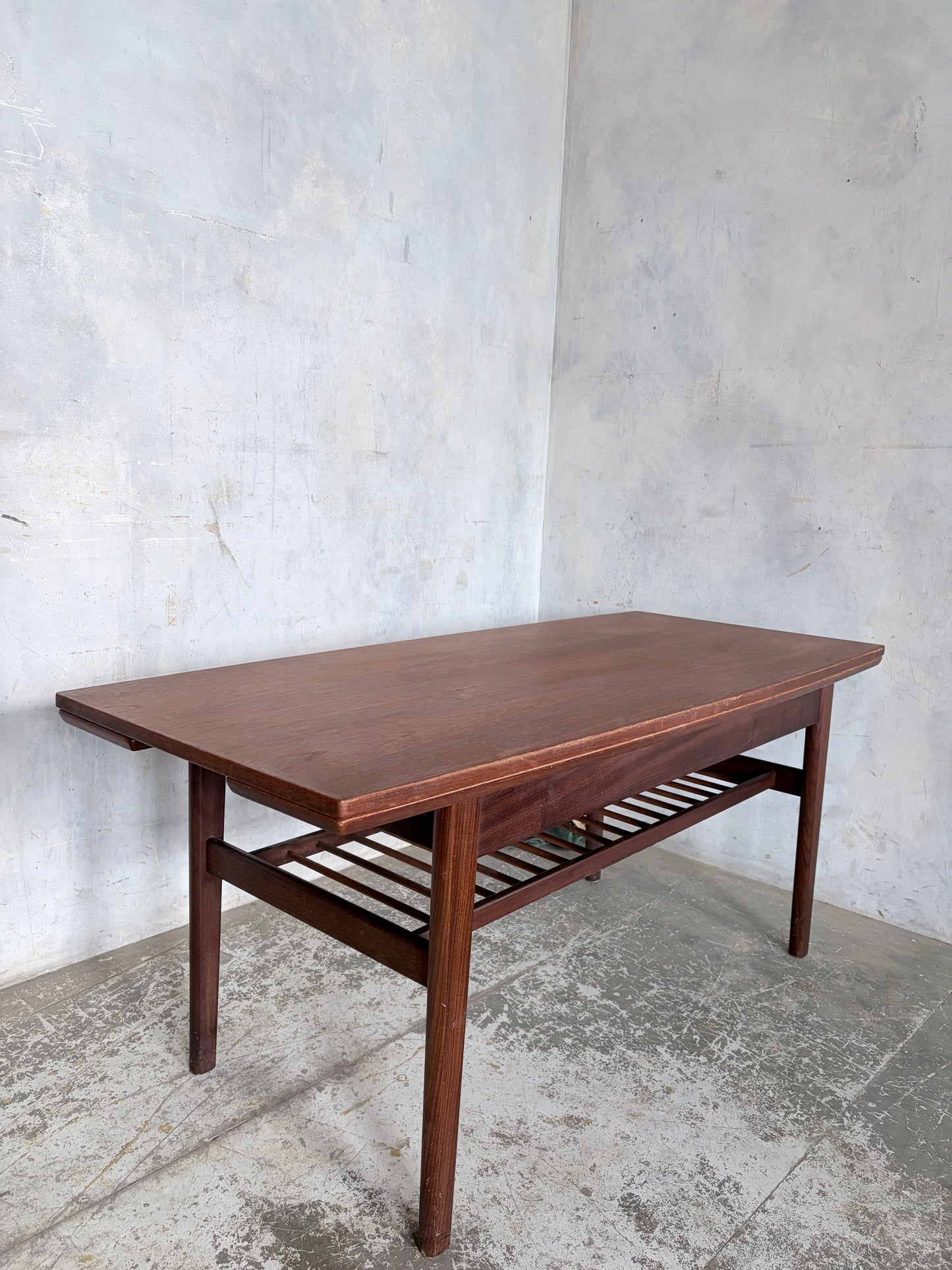 Mid Century Danish Metamorphic Elevator Dining / Coffee Table by Kai Kristiansen