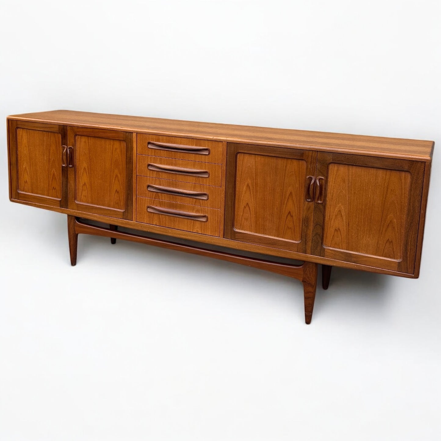 Mid Century Vintage Fresco Sideboard by V.Wilkins for G-Plan