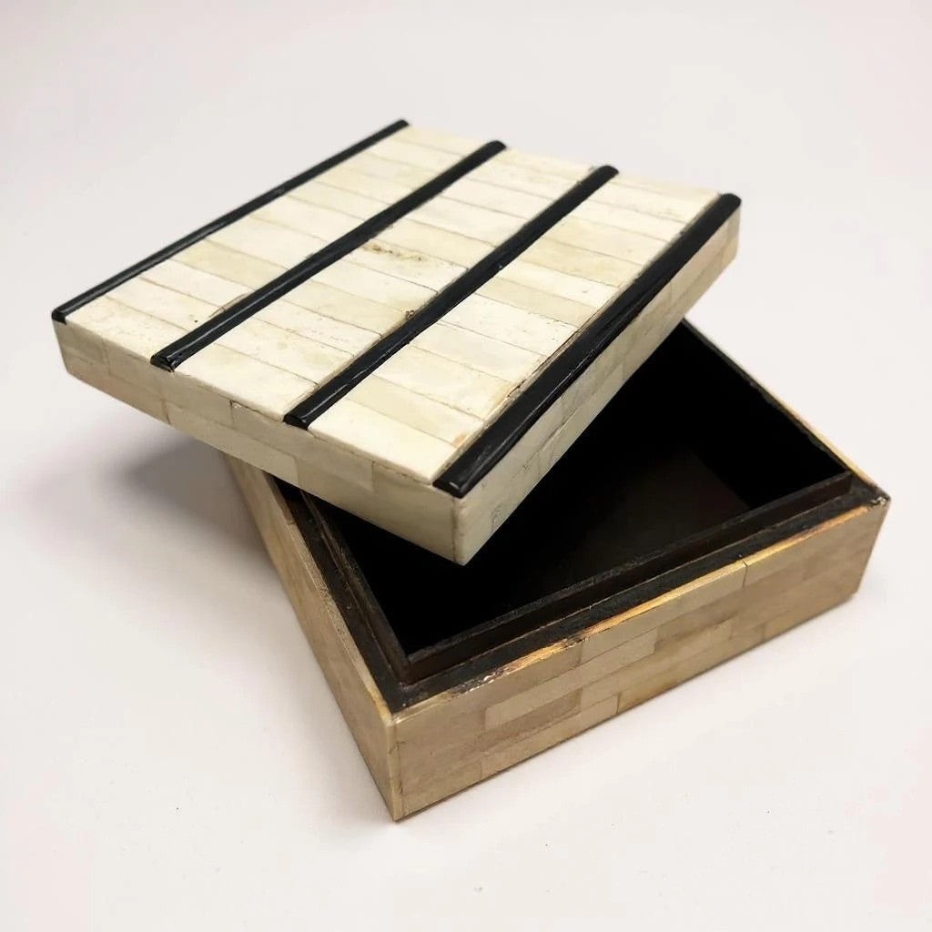 Mid Century Alabaster and Shell Lacquered Jewellery Box