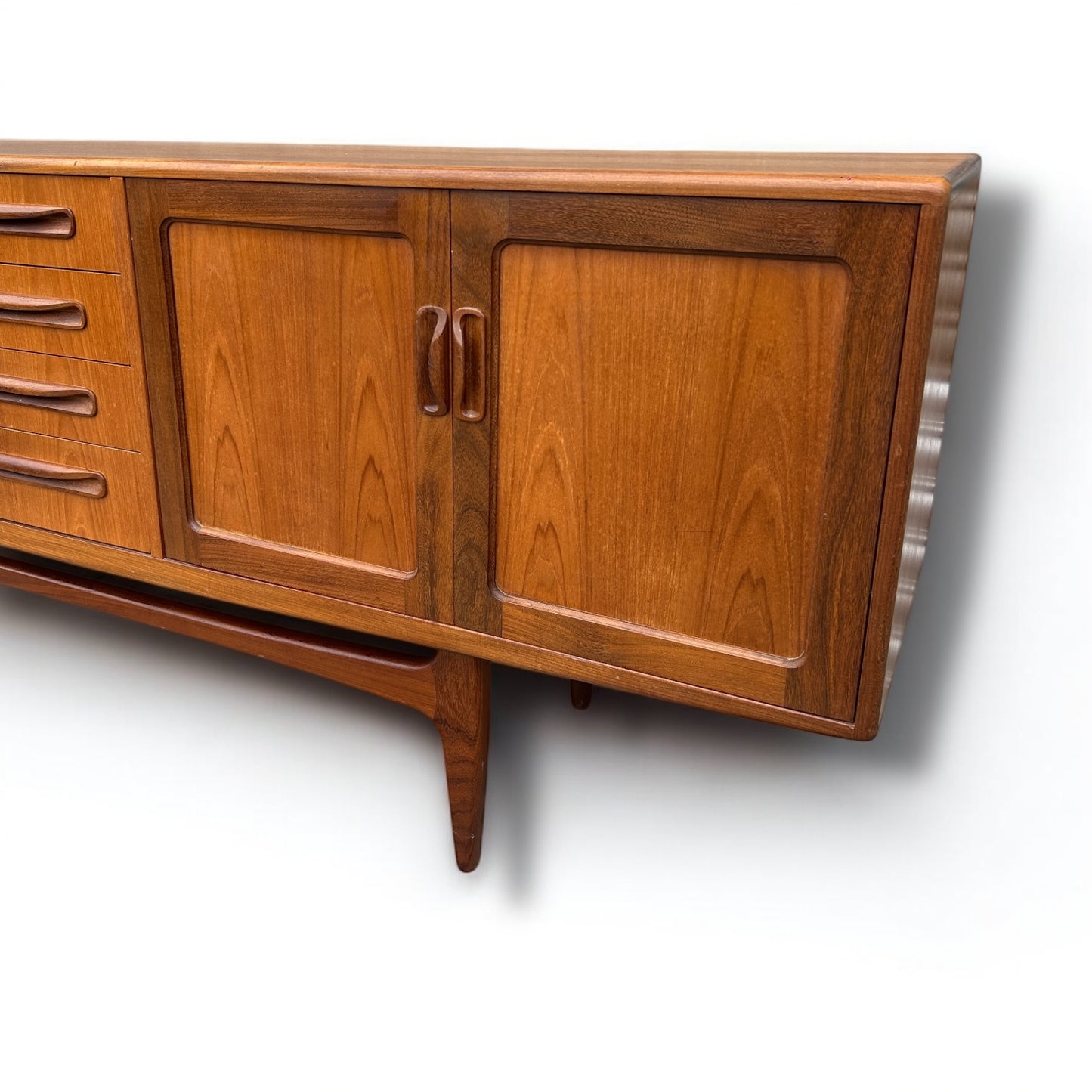 Mid Century Vintage Fresco Sideboard by V.Wilkins for G-Plan