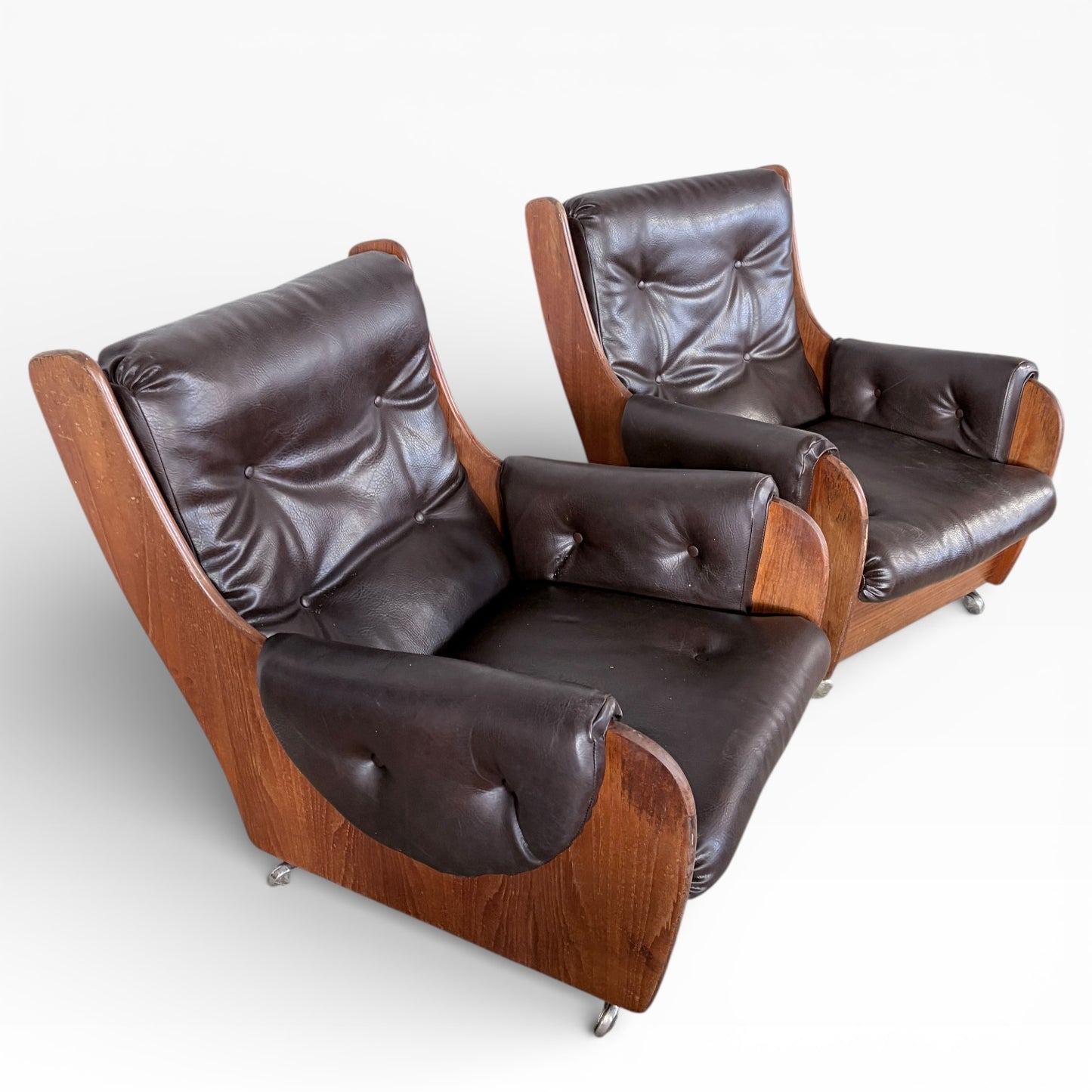 Vintage G Plan Saddleback Dark Brown Leather Armchairs (Pair)