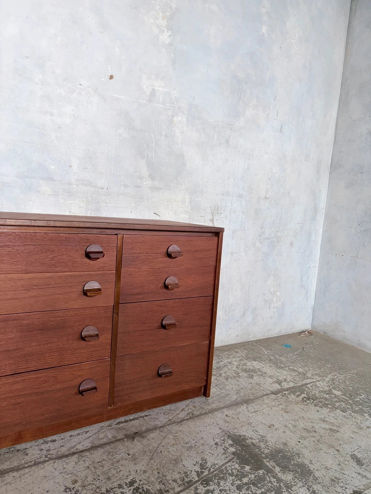 Stag Teak Eight-Drawer Chest of Drawers Sideboard – view 6