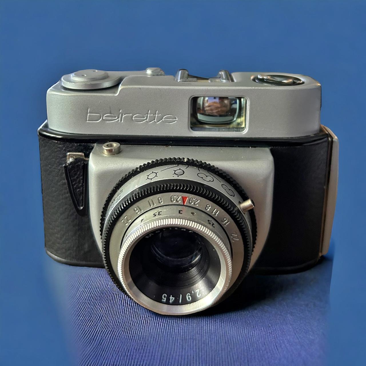 Vintage 1960s Beirette 35mm Film Camera
