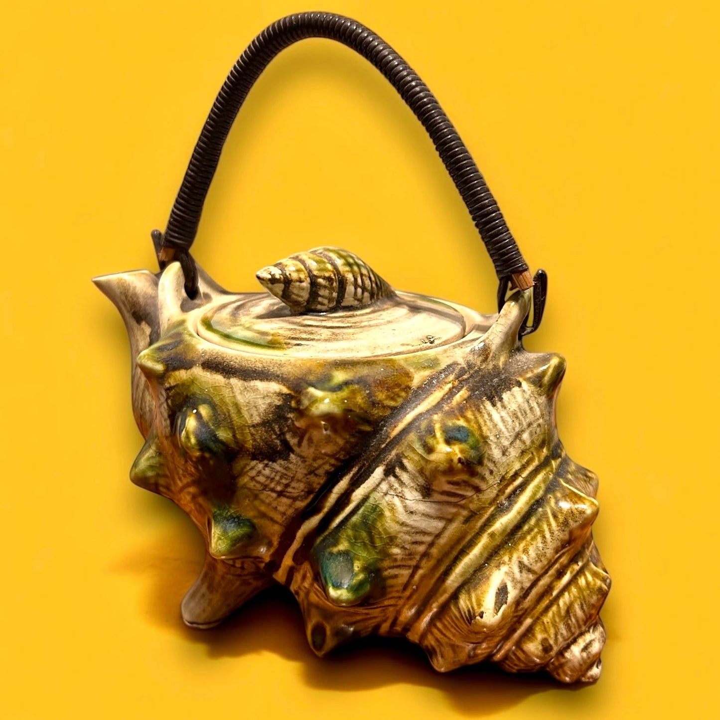 Vintage 1960's Japanese Majolica Conch Shell Novelty Teapot