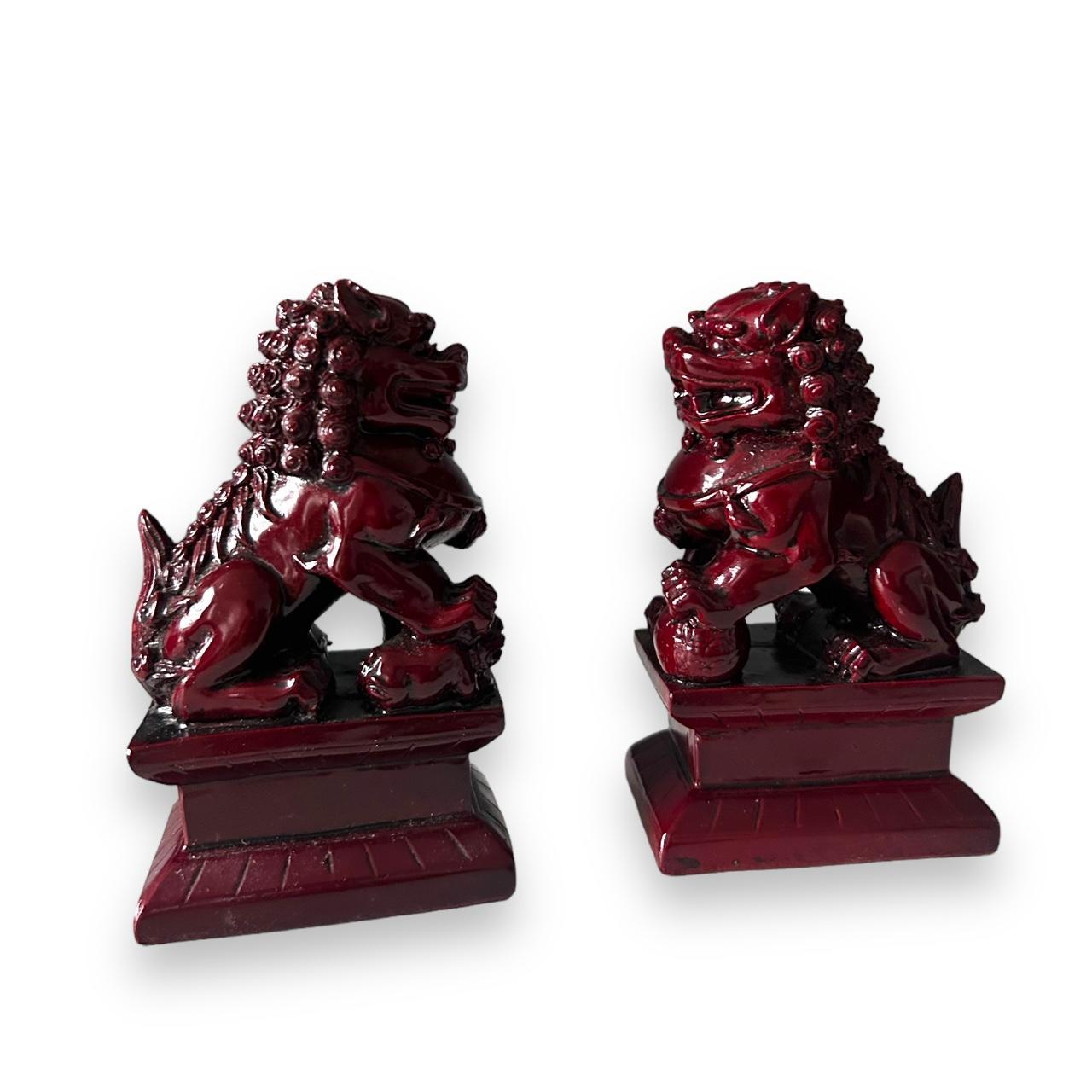 Vintage 1960s Foo Dog Statues