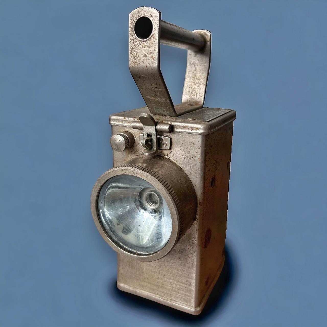 Vintage 1930s Nife Model 10A Hand Held Miners Lamp