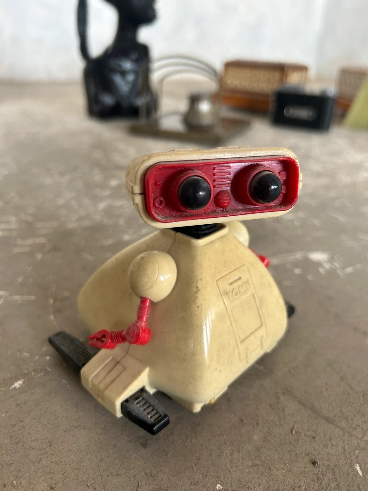 Vintage 1980s Tomy My Robot OMS-B Dingbot Japanese Toy Vintage Action Figure