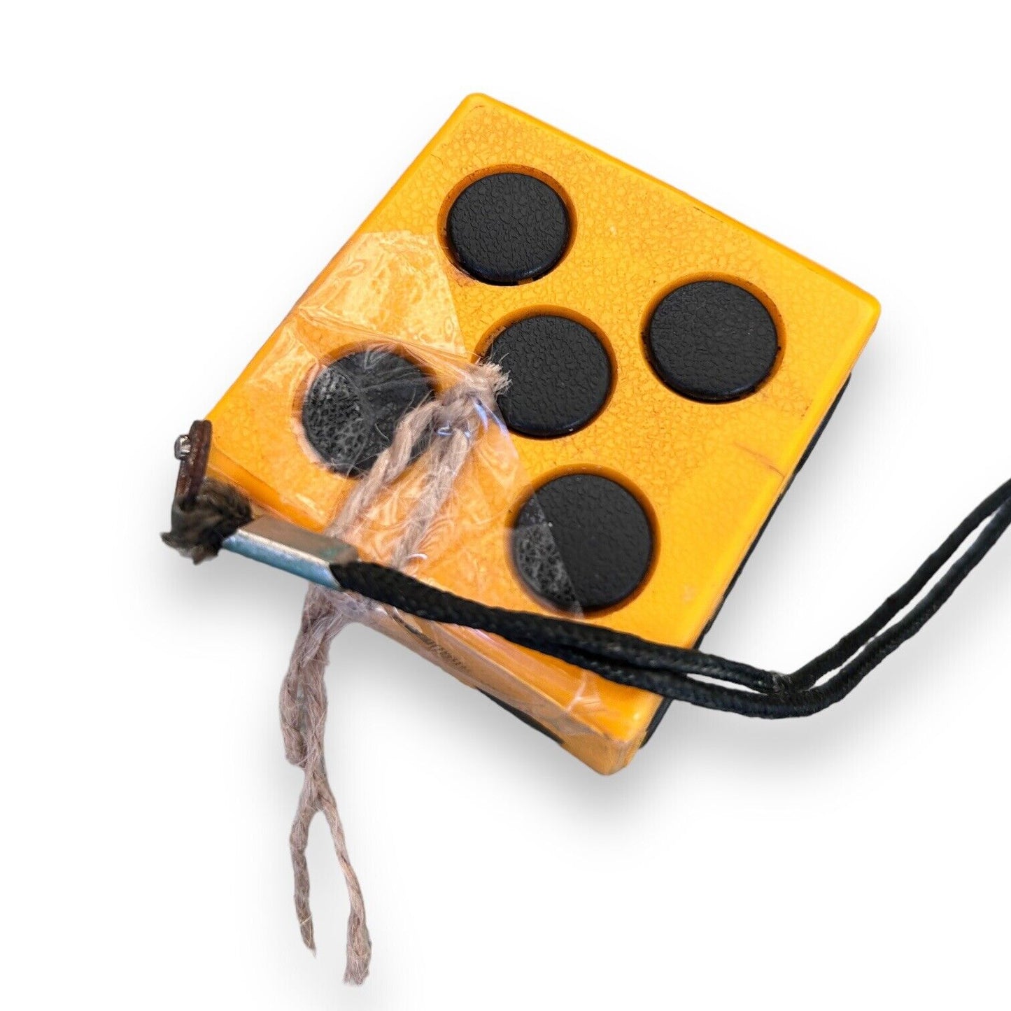 Vintage 1970s yellow emperor AM Radio Cube Dice radio