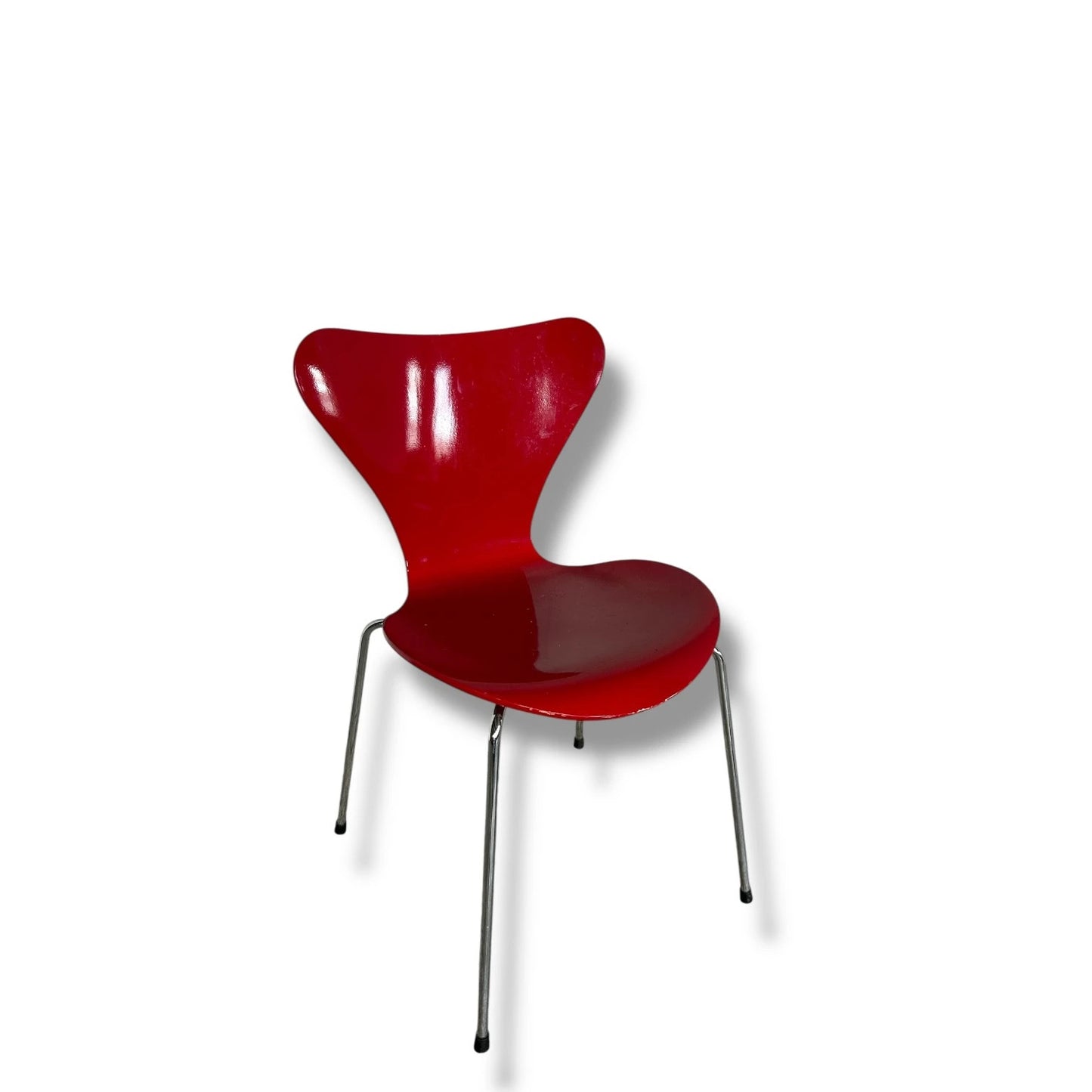 Mid Century Modern Arne Jacobsen Red Dining Chair by Fritz Hansen