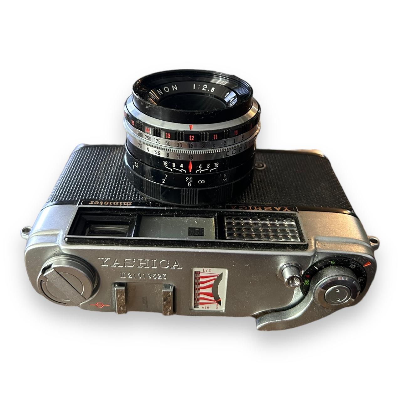 Vintage 1960s Yashica Minister II 35mm Rangefinder Film Camera