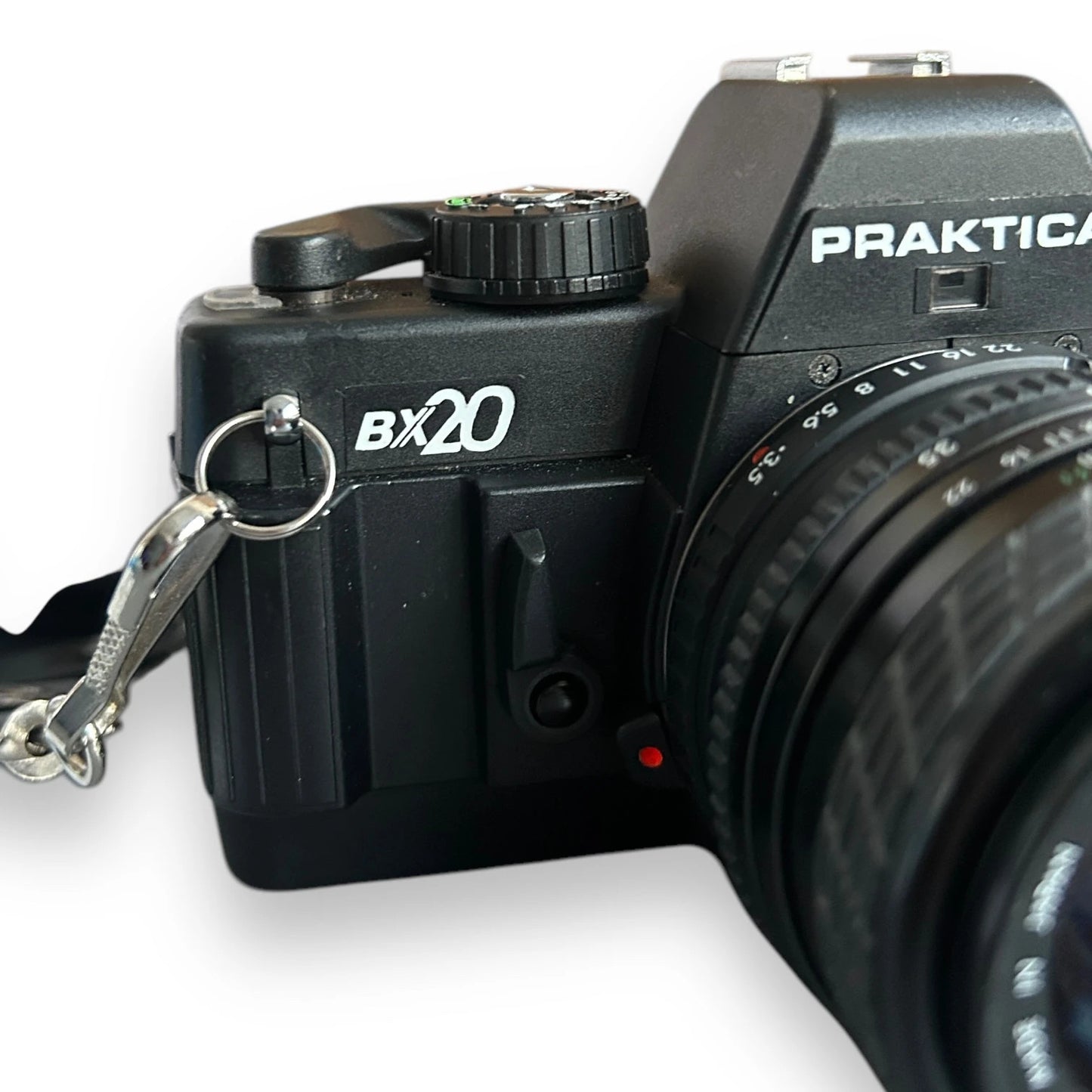 Vintage 1980s Praktica BX20 35mm film camera