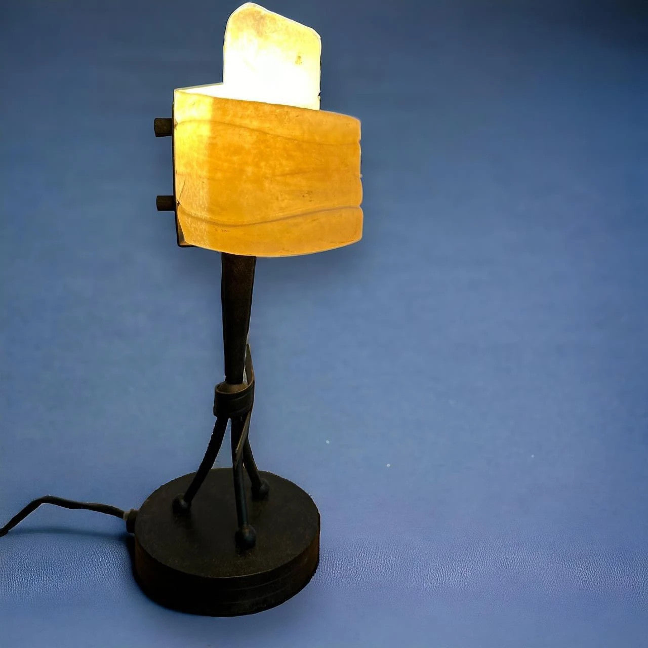 Vintage Art Deco Style Table Lamp