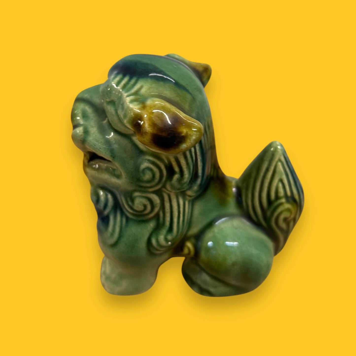 Vintage 1970s Chinese ceramic foo dog