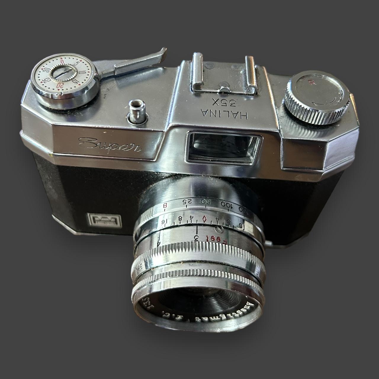 Vintage 1960s Super Halina 35x Film Camera