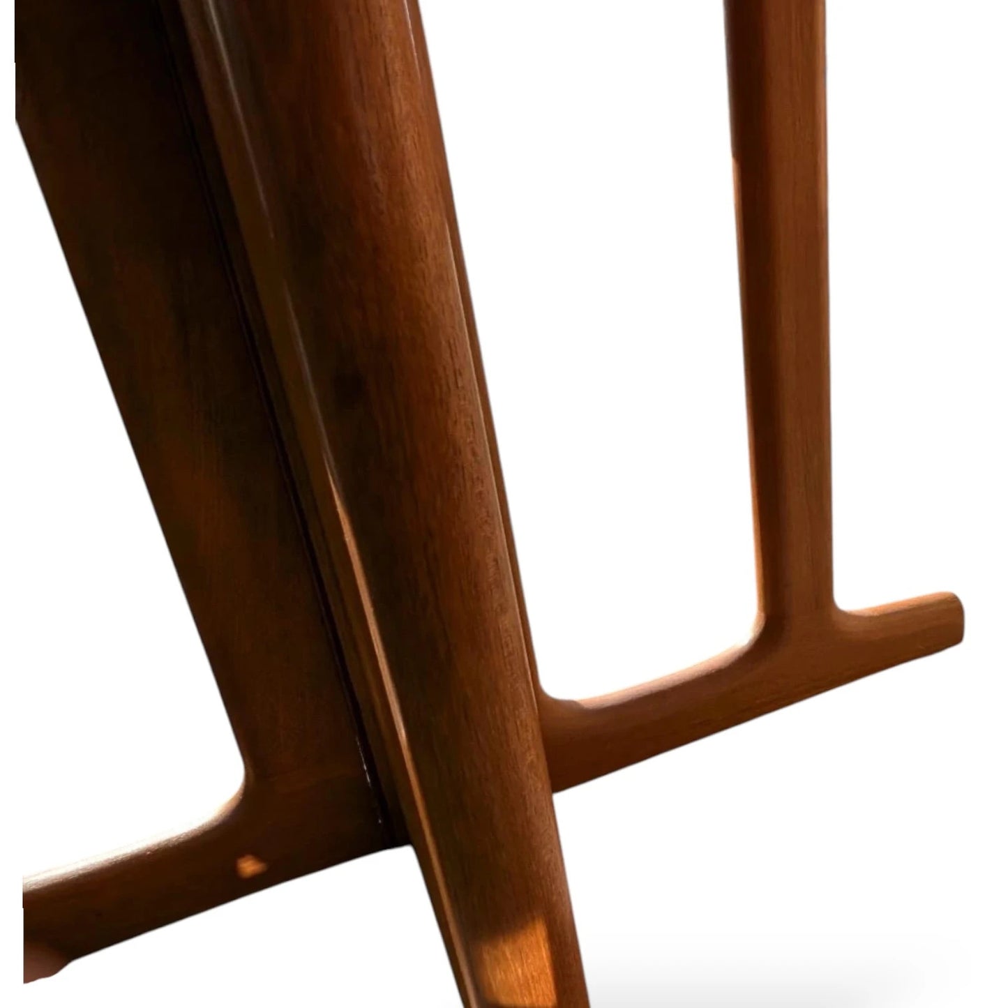 Ansager Møbler Danish Dining Table | Mid-Century Round Extendable Table