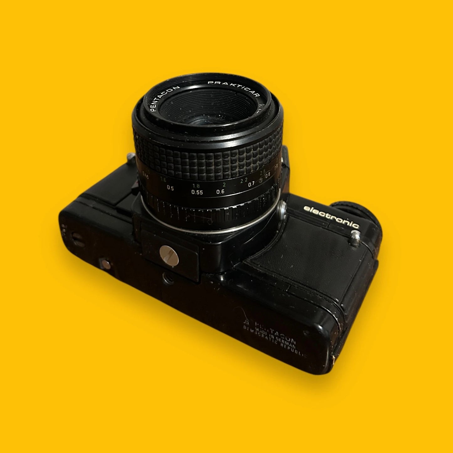 Vintage 1980s Praktica BCA1 35mm film camera