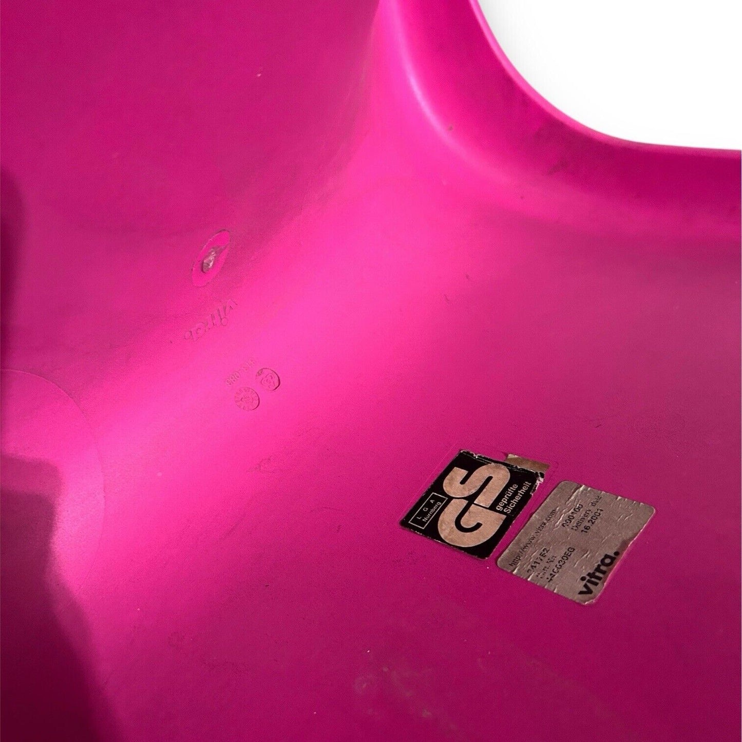 vintage vitra verner panton hot pink chair