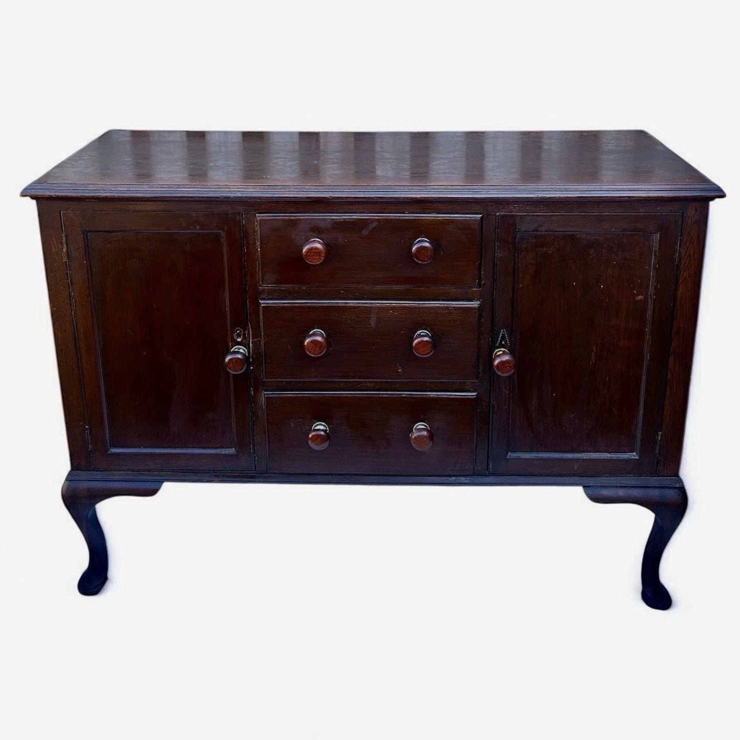 Vintage Dark Oak Kitchen Unit Sideboard – Queen Anne Revival Style