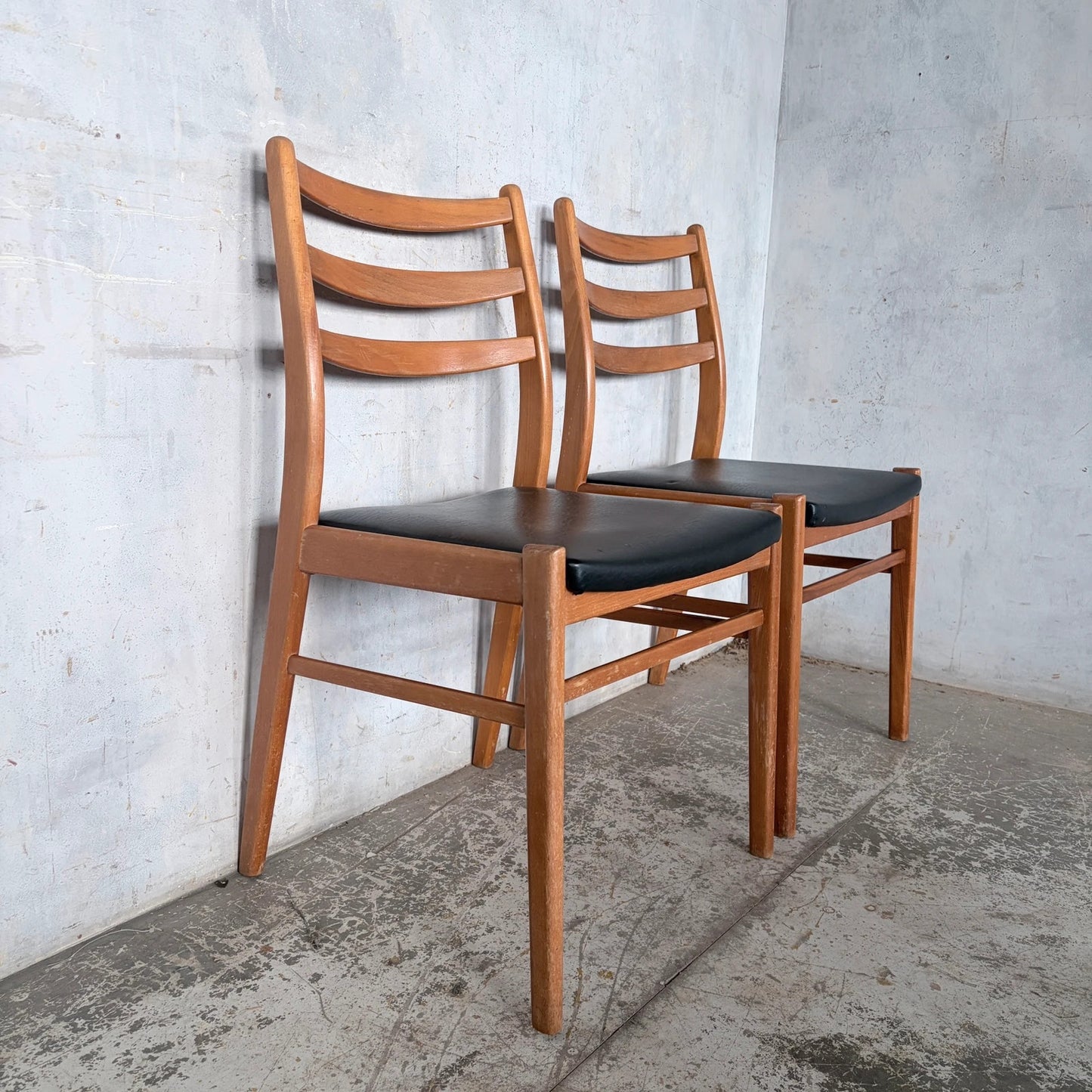 Mid Century Teak & Beech Ladder Back Dining Chairs – Pair