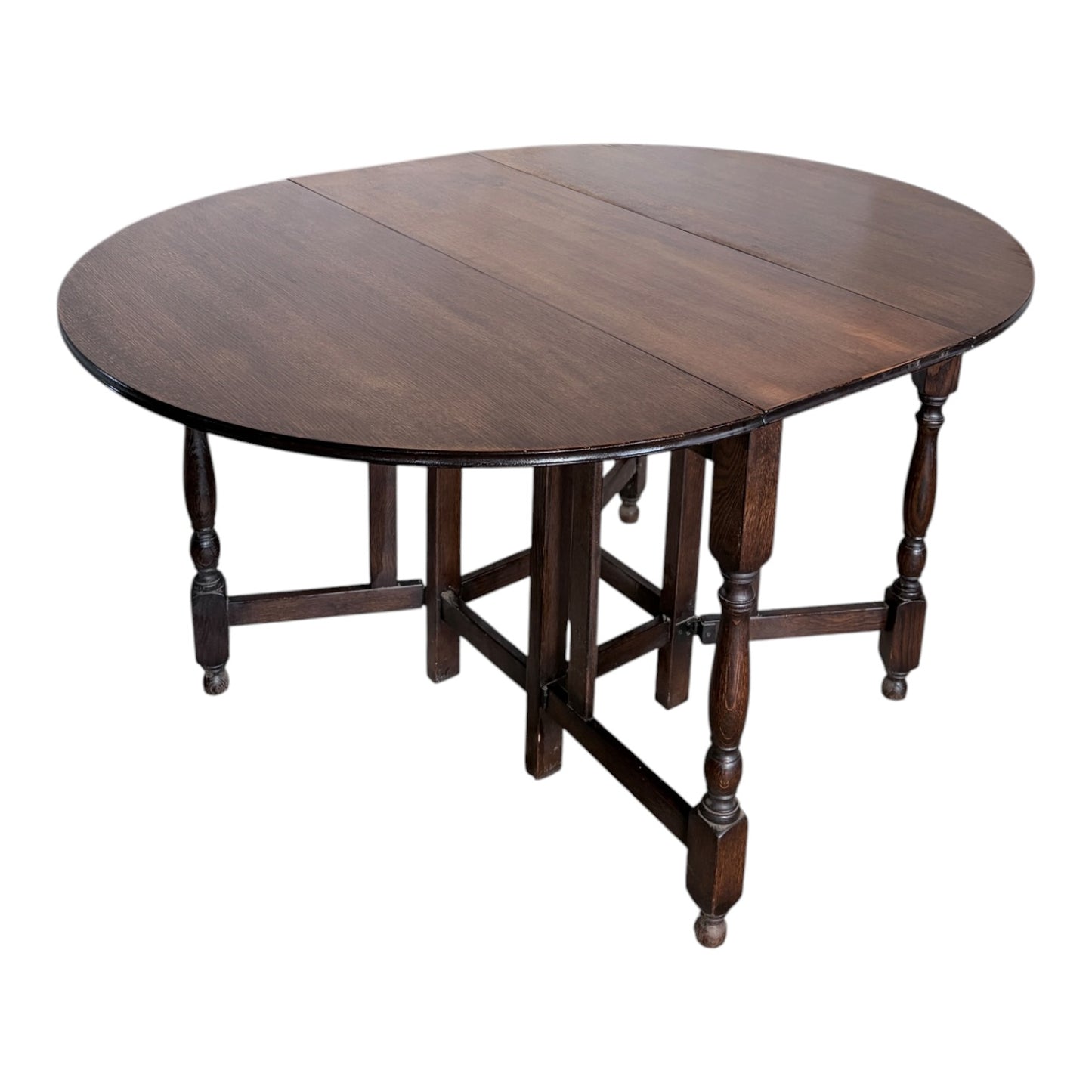 Vintage Oak Drop Leaf Dining Table – Round Gateleg Extending Table