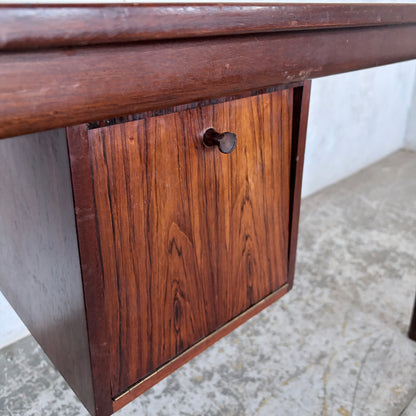 Mid Century Danish Rosewood Floating Coffee Table by Omann Jun