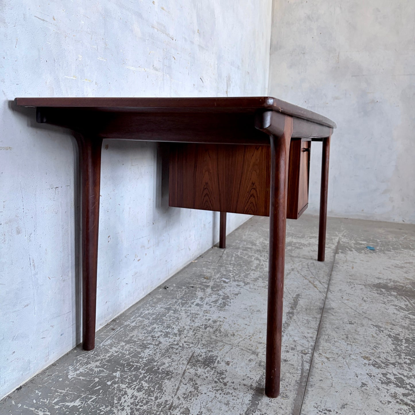 Mid Century Rosewood Floating Coffee Table by Gunni Omann for Omann Jun