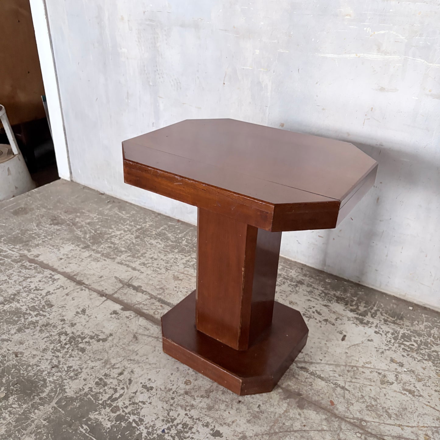 Art Deco Walnut Pedestal Side Table | Octagonal Lamp Table