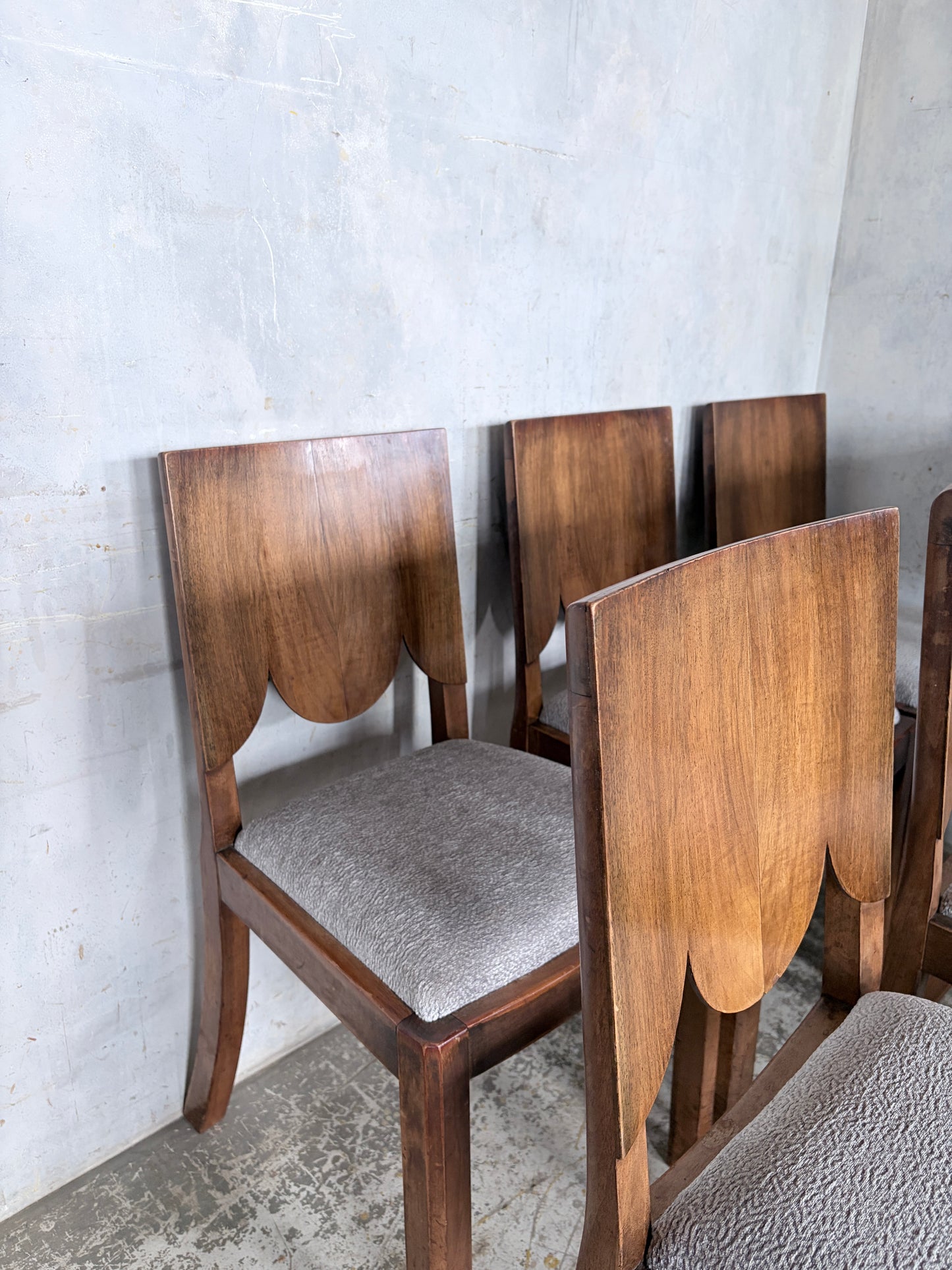 Art Deco Walnut Dining Chairs – Set of Six Sculptural Vintage Dining Chairs