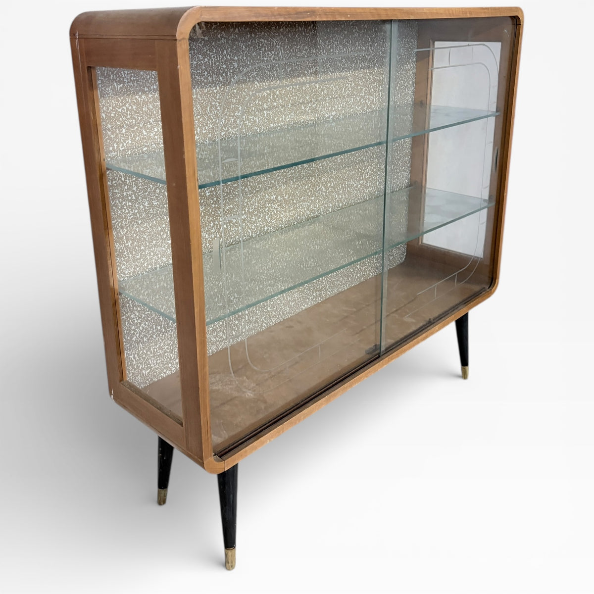 Mid Century Drinks Cabinet – Retro Cocktail Cabinet With Elegant Tapered Legs & Compact Depth