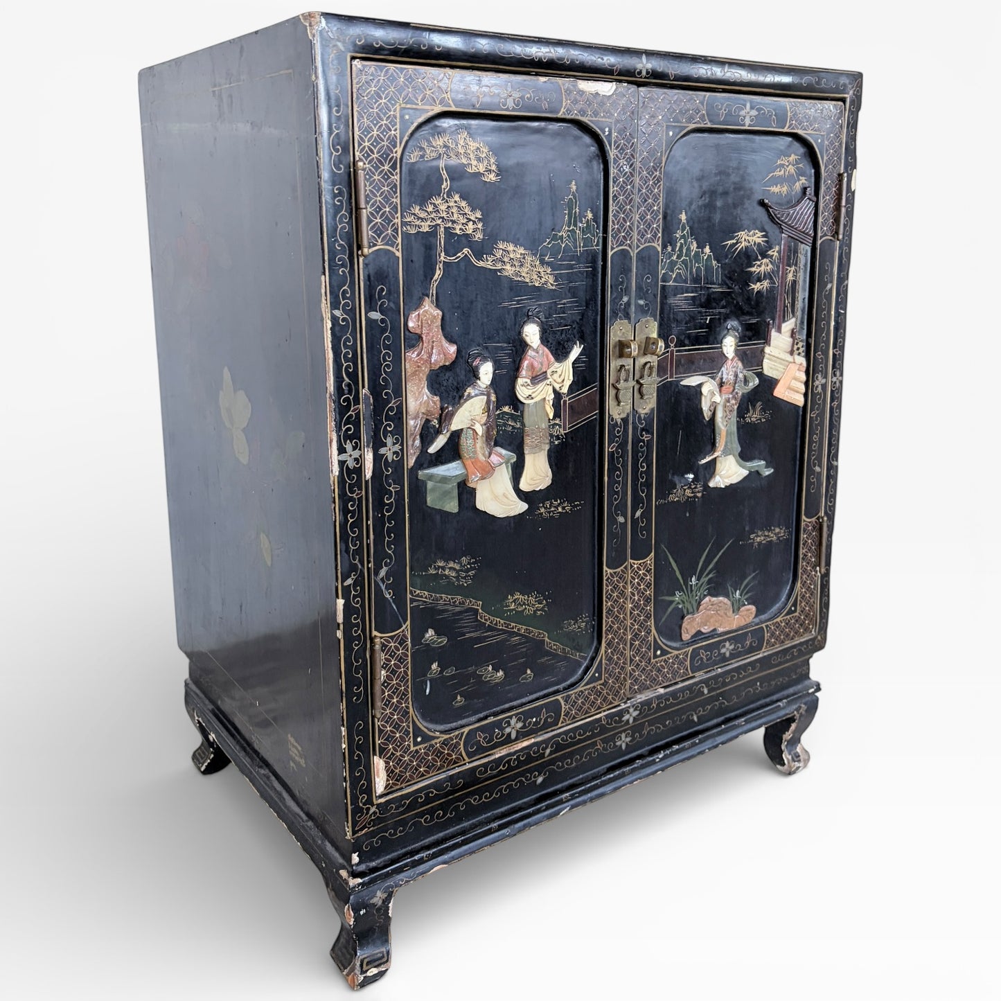 Chinese Black Lacquer Cocktail Cabinet with Mother of Pearl Inlay