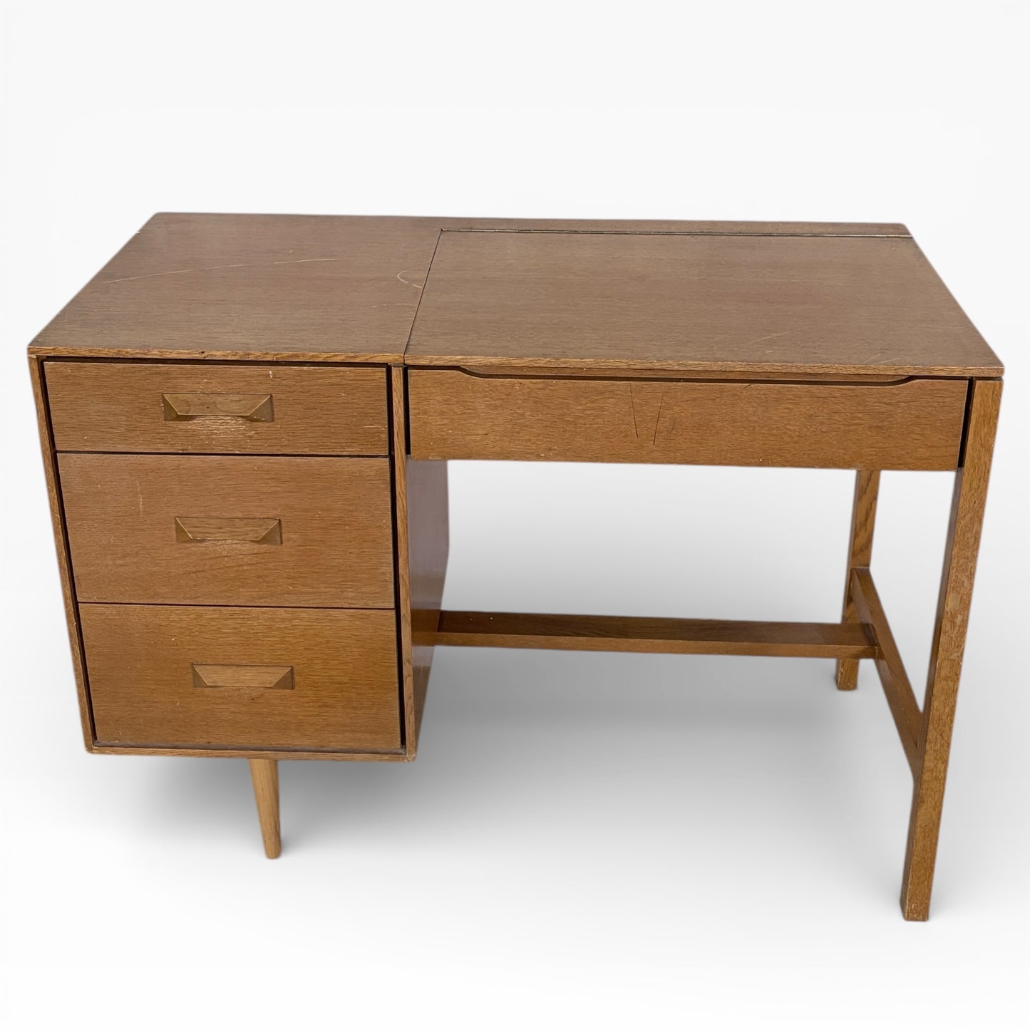 Oak Dressing Table / Desk by Stag – Vintage Mid-Century Design