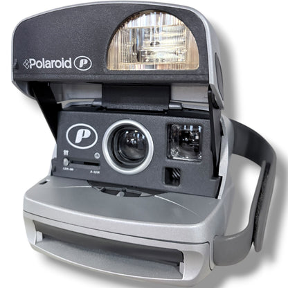 Polaroid Instant Camera - Vintage 600 Film Folding Body With Built-In Flash