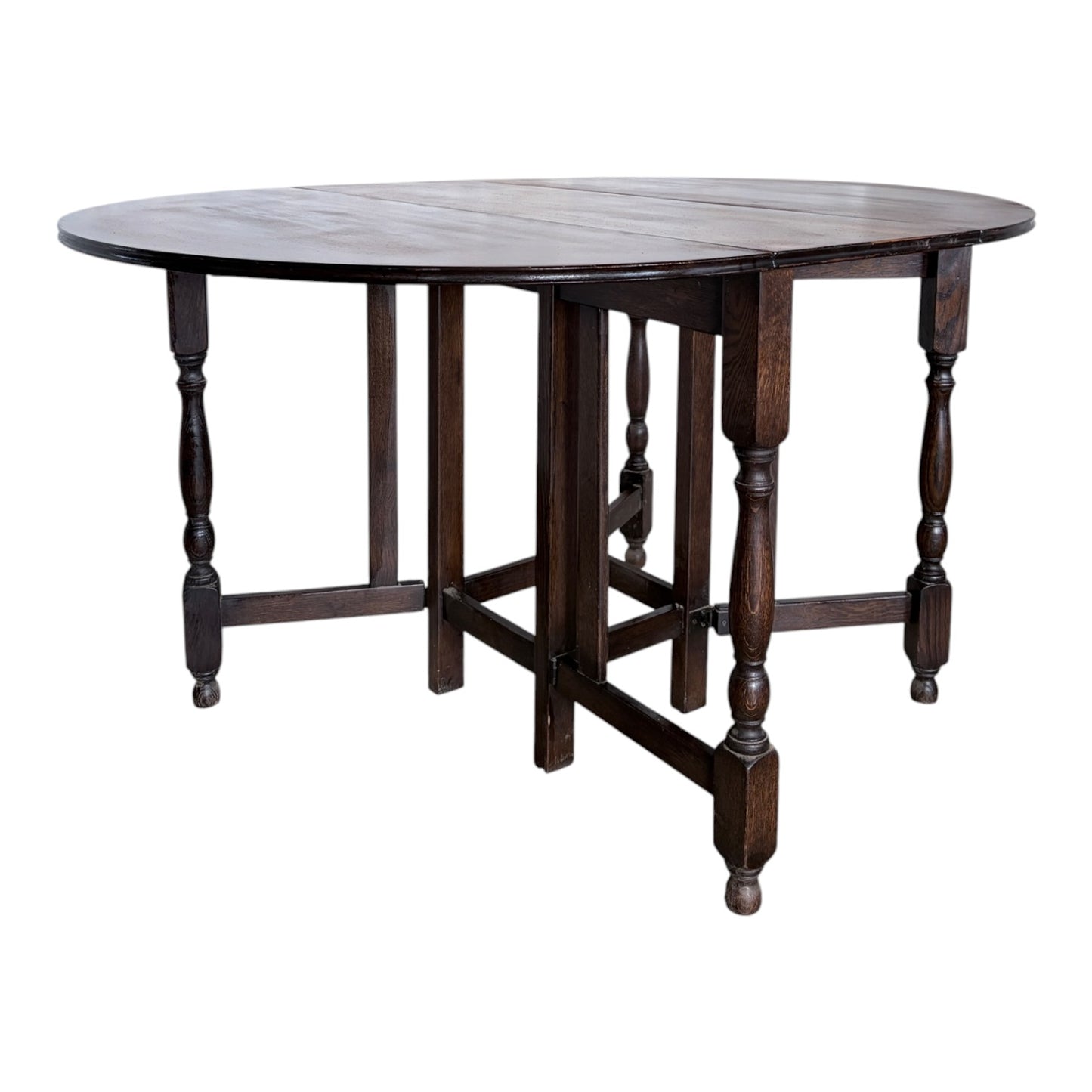 Vintage Oak Drop Leaf Dining Table – Round Gateleg Extending Table