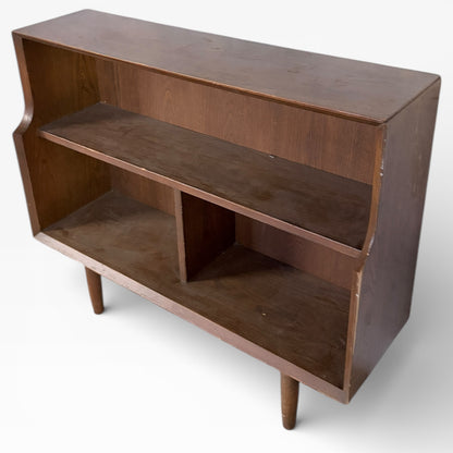 Oak Veneered Bookcase - Mid Century Small Display Shelf | Compact Storage Unit