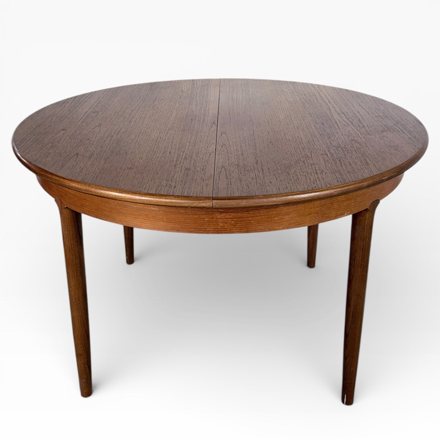 White & Newton Round Extending Dining Table – Mid-Century Vintage