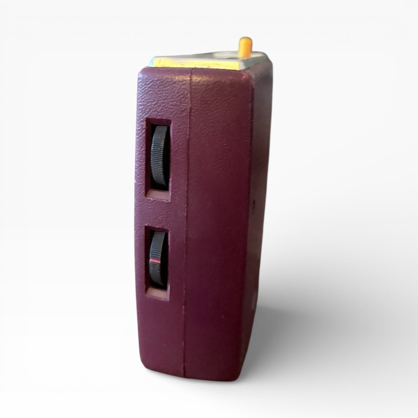 Vintage RGD Portable Radio – Mid Century British Transistor Radio
