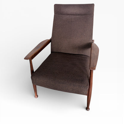 Guy Rogers ‘Manhattan’ Teak Reclining Armchair – Mid-Century — view 3