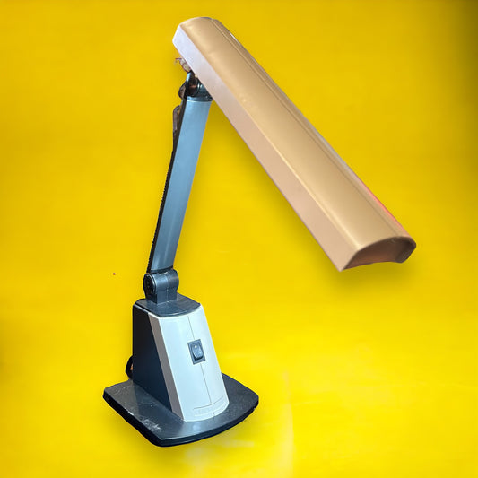 Vintage 90s ottolite desk lamp