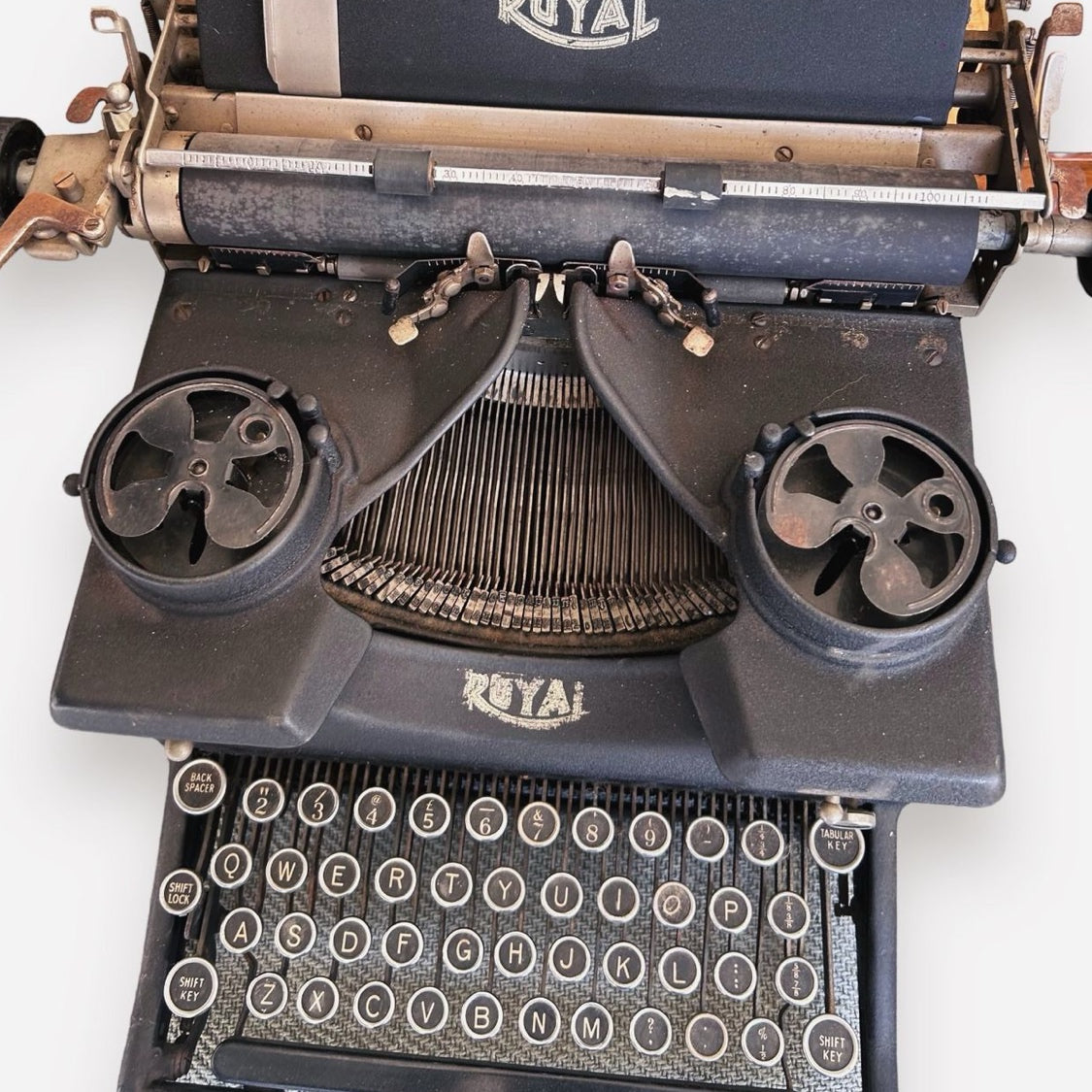 antique 1930s royal mechanical typewriter