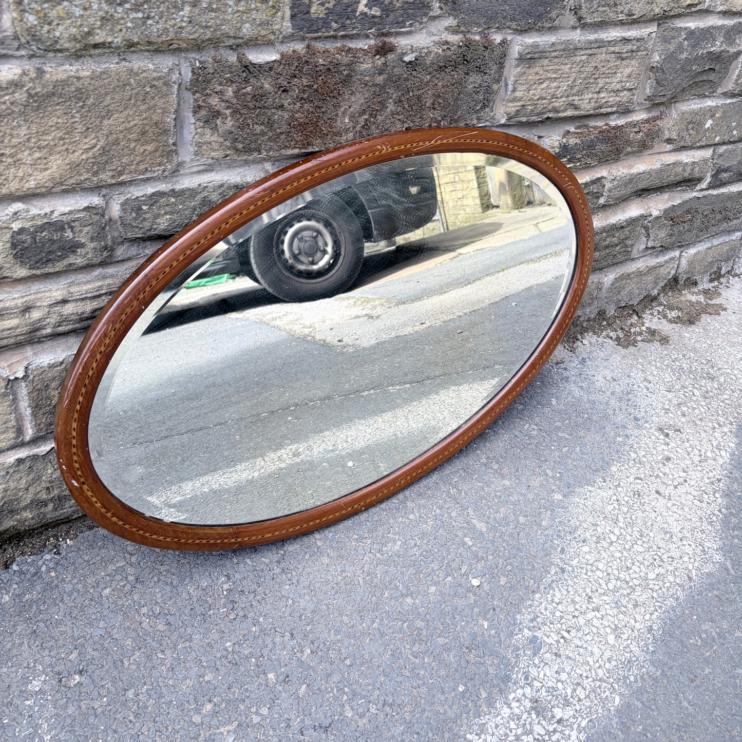 Antique Mahogany Oval Wall Mirror with Satinwood String Inlay