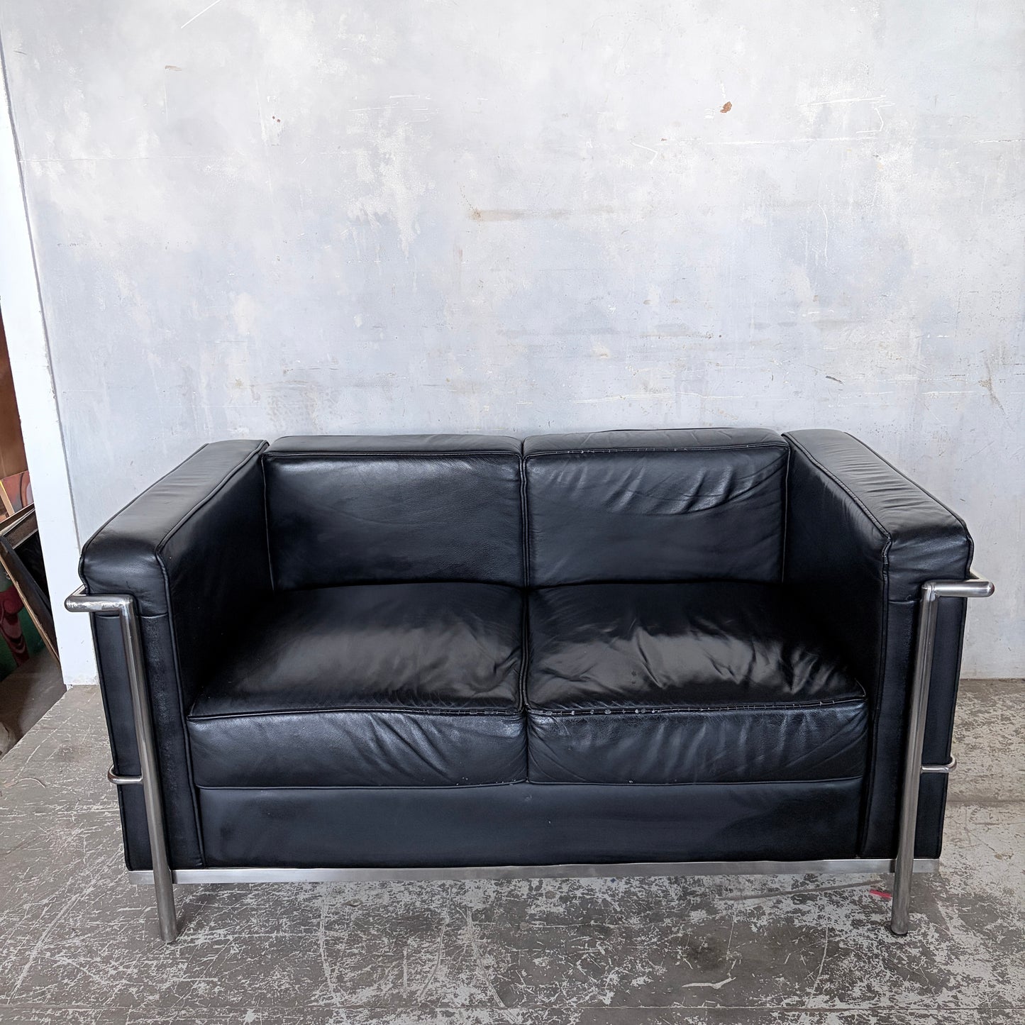 Mid Century Black Leather & Chrome Two Seater Sofa | Le Corbusier LC2 Style