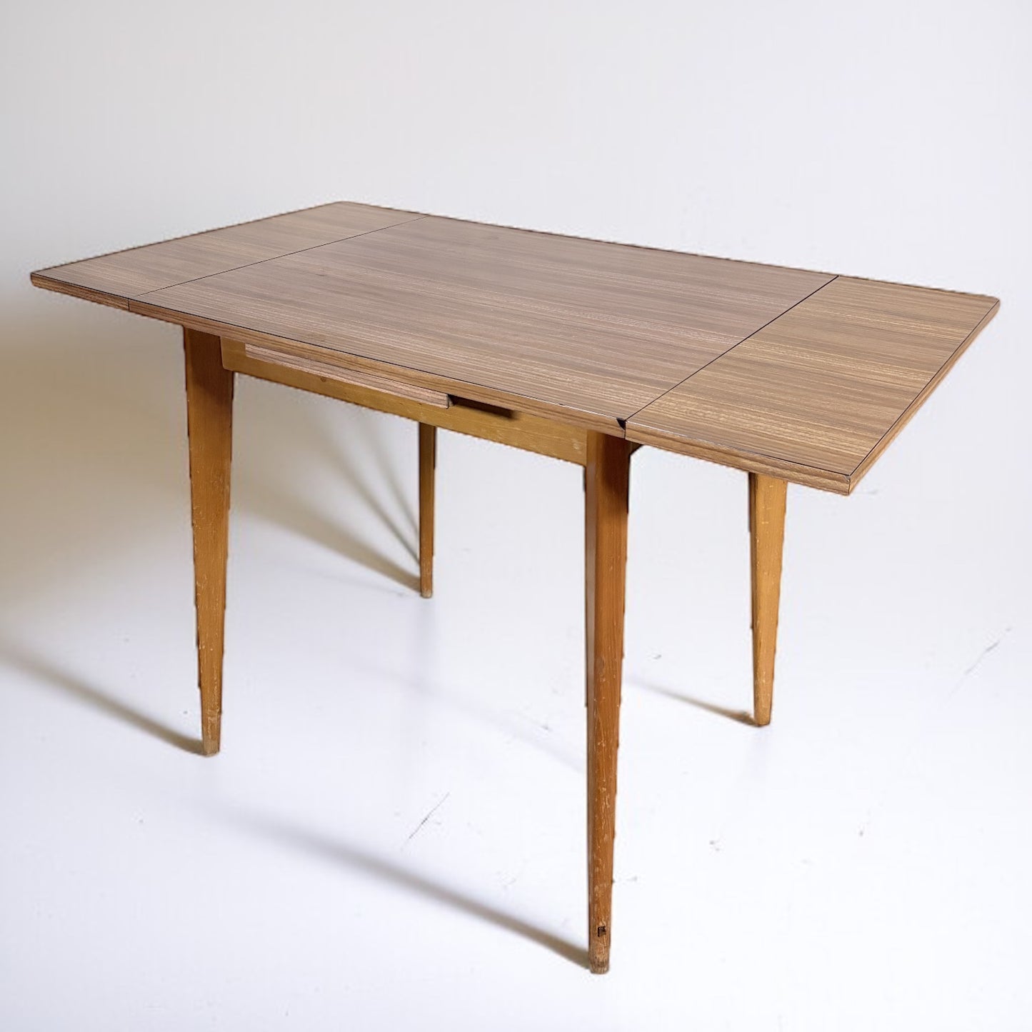 Vintage Extending Dining Table – Mid Century Retro Kitchen Table with Formica Top