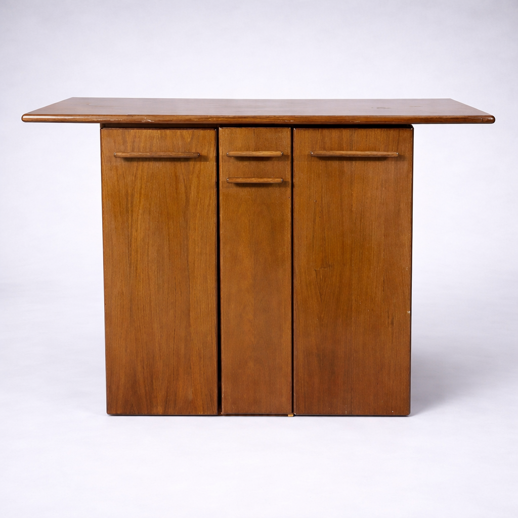 Danish Rosewood Drinks Cabinet / Home Bar by Boltinge