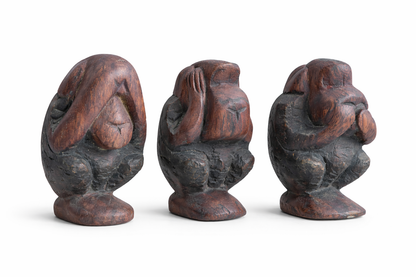 Vintage Hand-Carved Wooden “Three Wise Monkeys” Sculptures – Set of Three