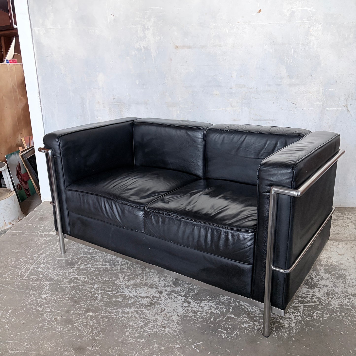 Mid Century Black Leather & Chrome Two Seater Sofa | Le Corbusier LC2 Style