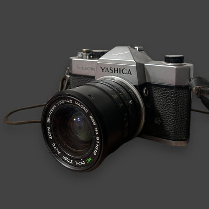 Vintage 1970s Yashica TL Electro 35mm Film Camera