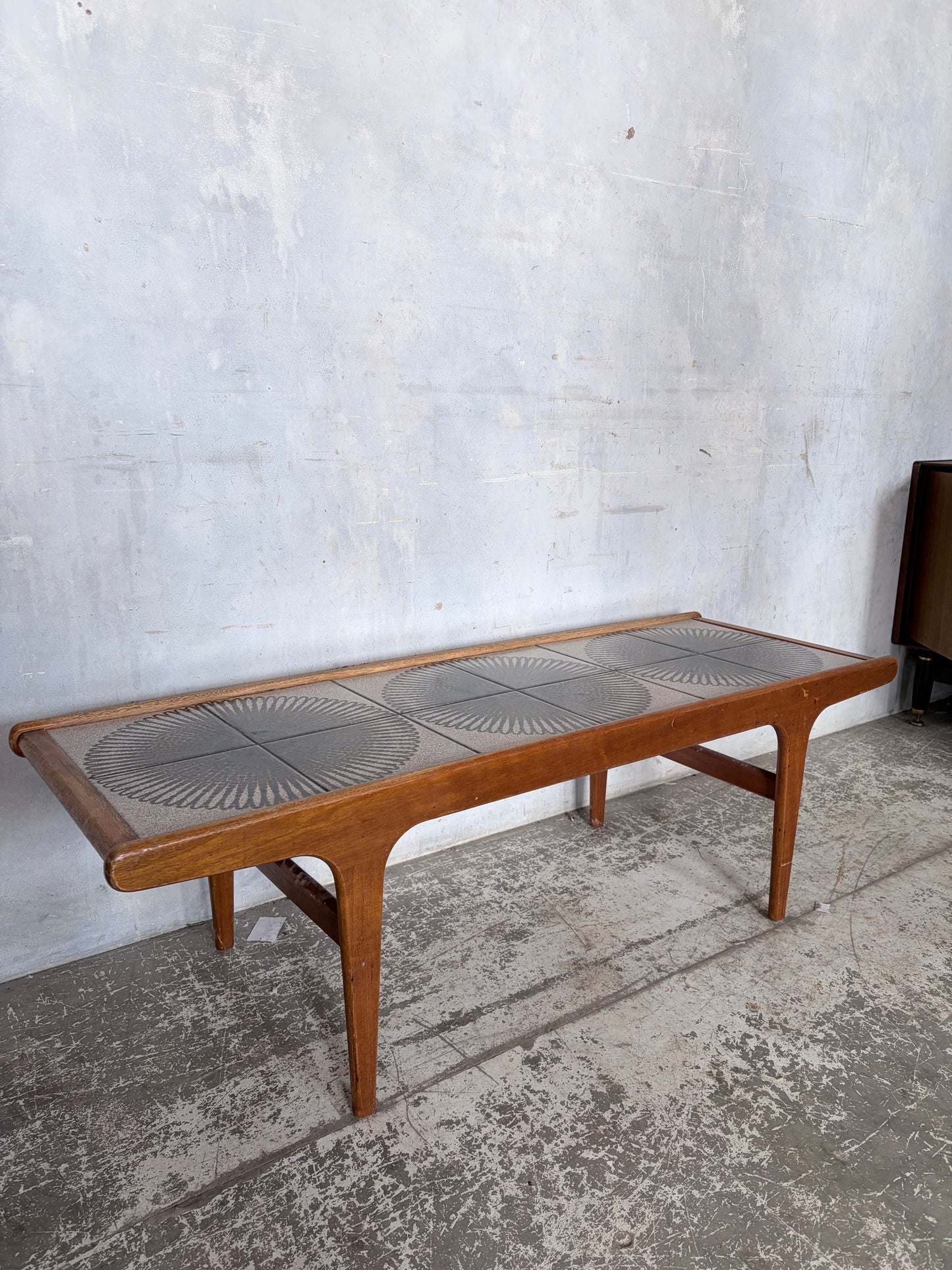 Mid Century G Plan Teak & Tile Coffee Table – Space Age