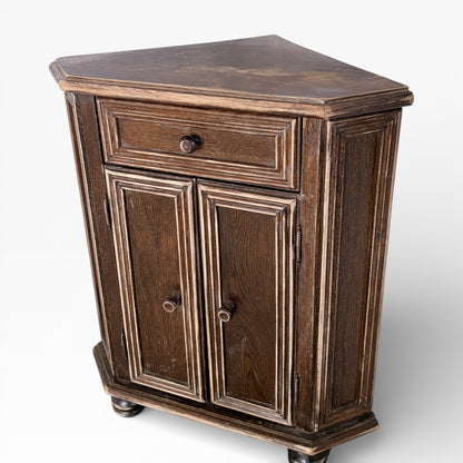 Arts & Crafts Oak Corner Cupboard