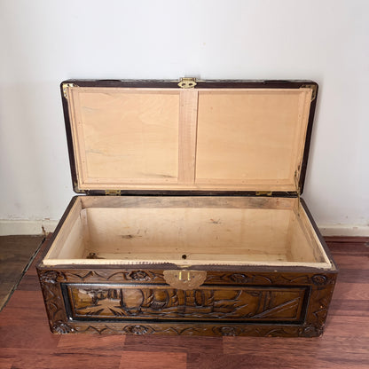 Antique Chinese Camphor Wood Carved Blanket Chest Hand-Carved Hope Chest Storage Trunk