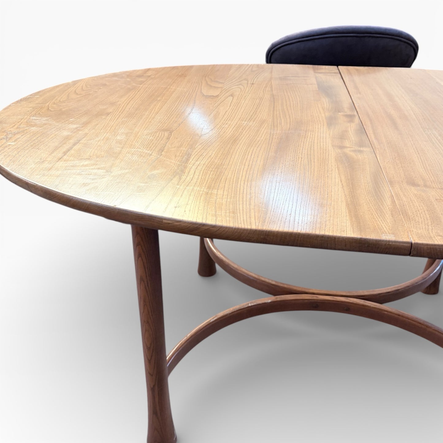 Ercol Mid-Century Table – Blonde Elm Oval Dining Table | Vintage British Furniture